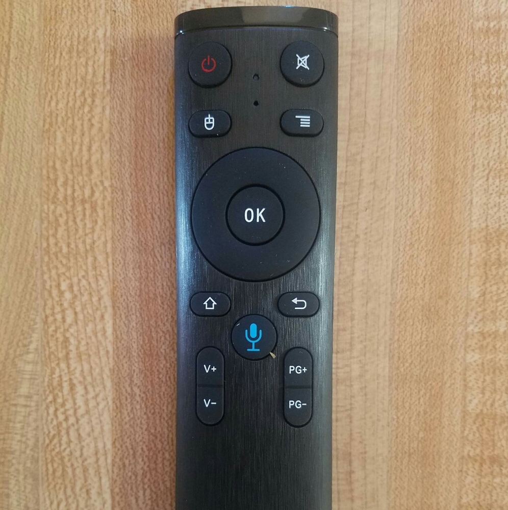 Q5-A 2.4G Motion Sensing Air Mouse Voice Control S